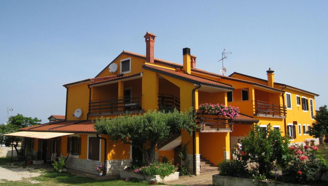 Apartments Valentina Umag Exterior foto